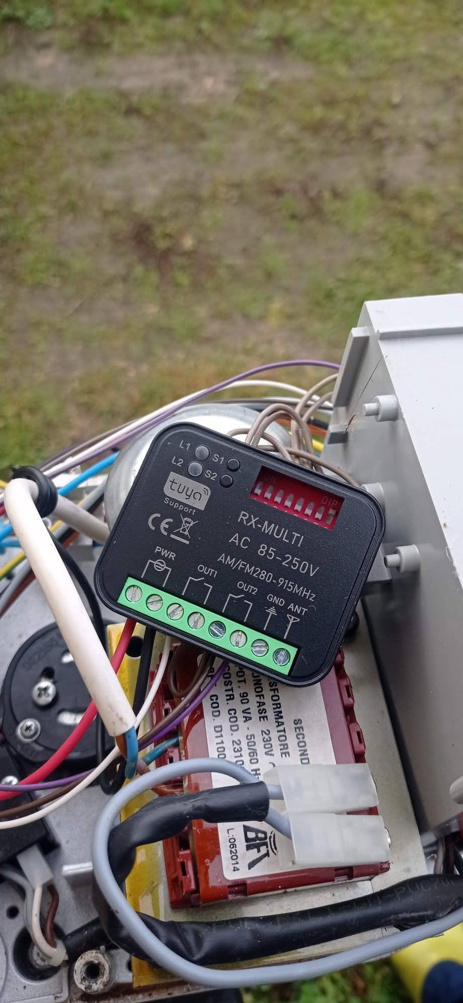 Installation de domotique pour ouvrir le portail automatique à distance à Huisseau-sur-Cosson