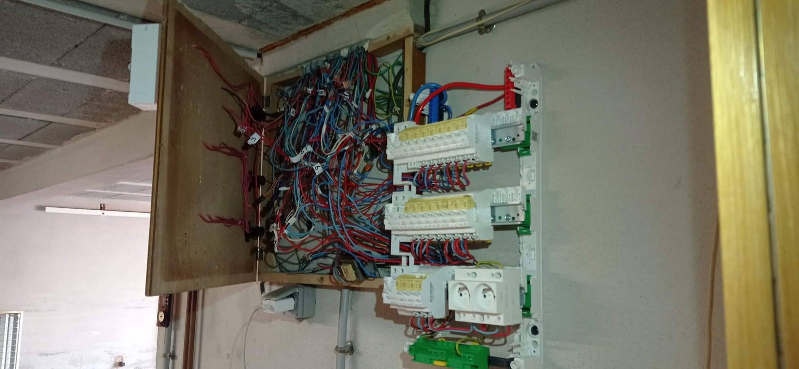 Mise aux normes d'un tableau électrique à Blois