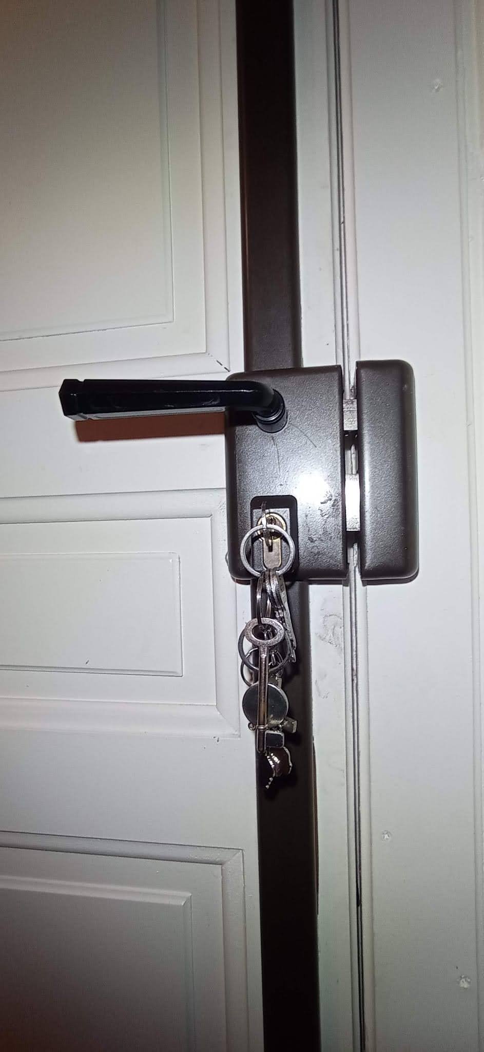 Ouverture d'une porte à Saint-Gervais-la-Forêt